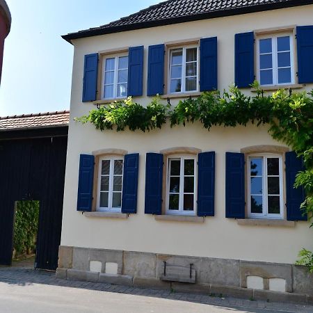 Gaestehaus & Weingut Gehrig Weisenheim am Sand Экстерьер фото