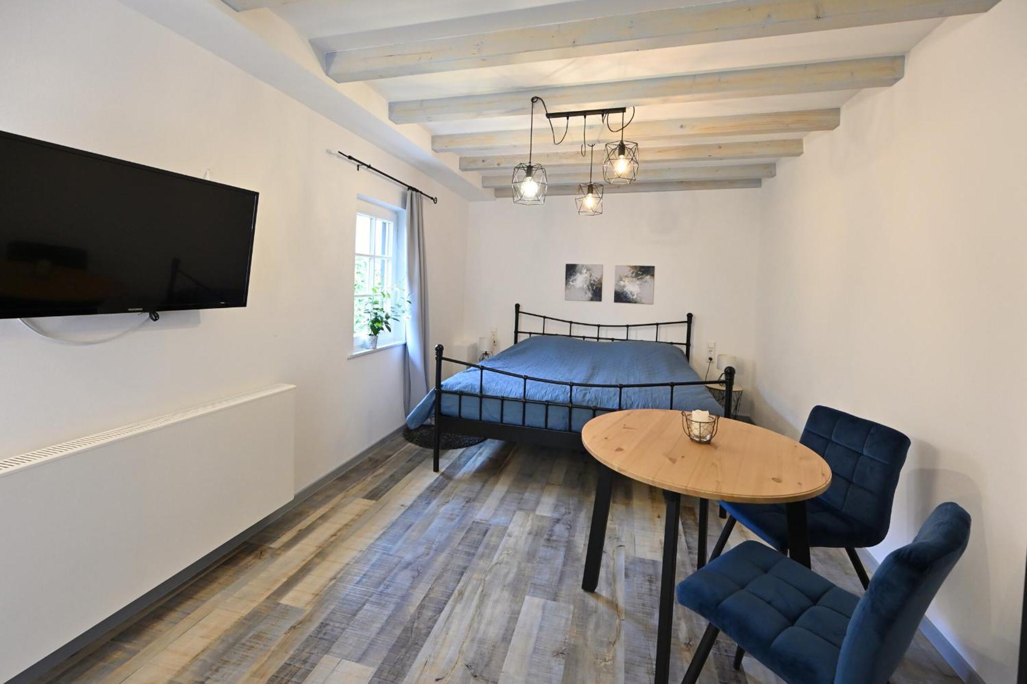 Gaestehaus & Weingut Gehrig Weisenheim am Sand Номер фото